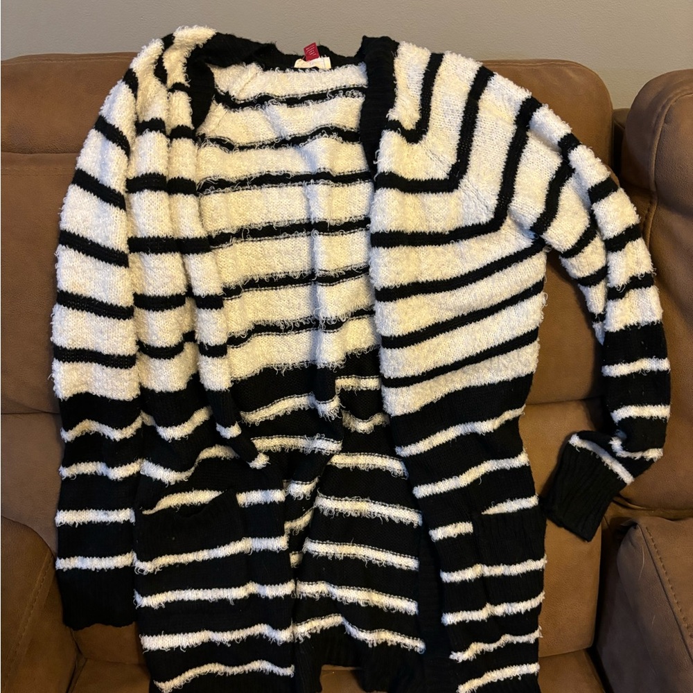 LEI cardigan, large